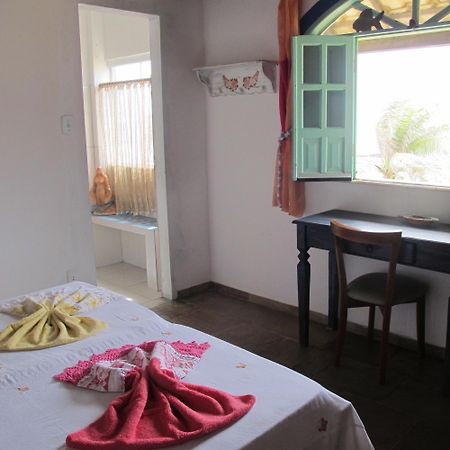 Alfazema Cultural Bed And Breakfast Arembepe Rom bilde
